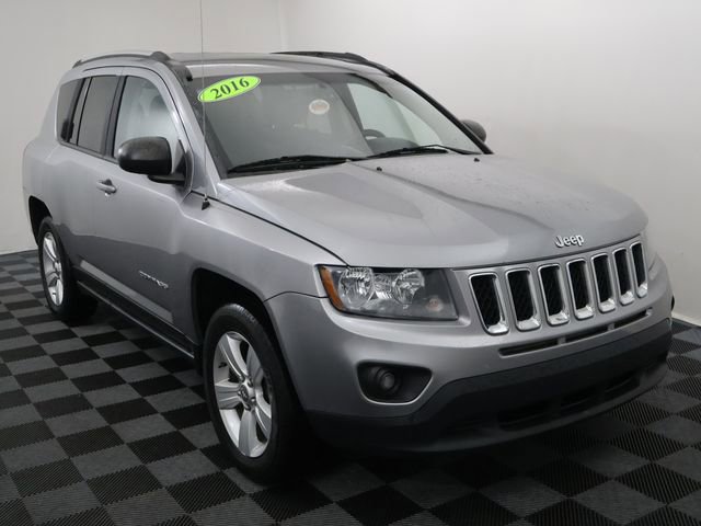 Used 2016 Jeep Compass Sport with VIN 1C4NJCBA5GD568287 for sale in Bay City, MI