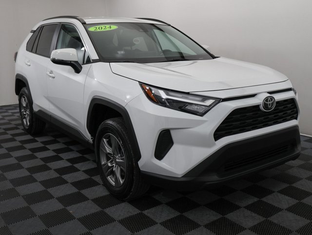 Used 2024 Toyota RAV4 XLE with VIN 2T3P1RFV1RW456410 for sale in Bay City, MI