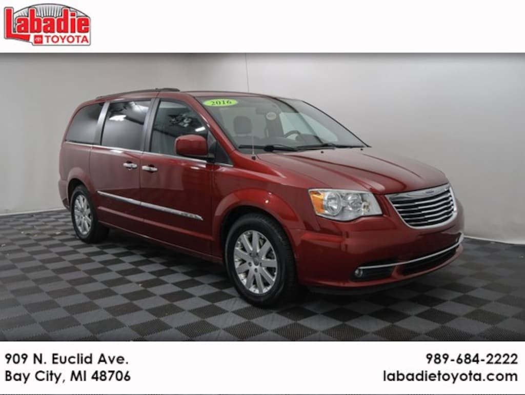 Used 2016 Chrysler Town & Country Touring Van LWB Passenger Van