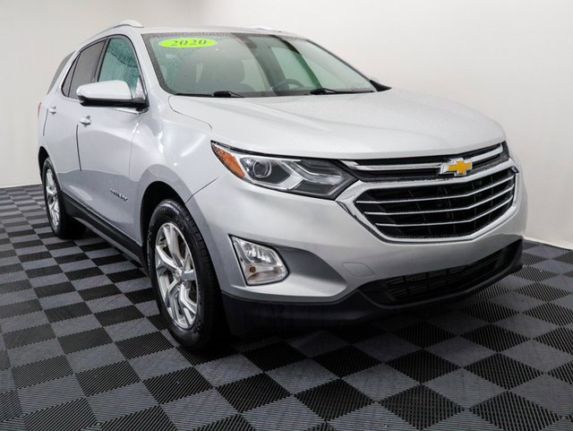 Used 2020 Chevrolet Equinox Premier with VIN 3GNAXNEV5LS512438 for sale in Bay City, MI