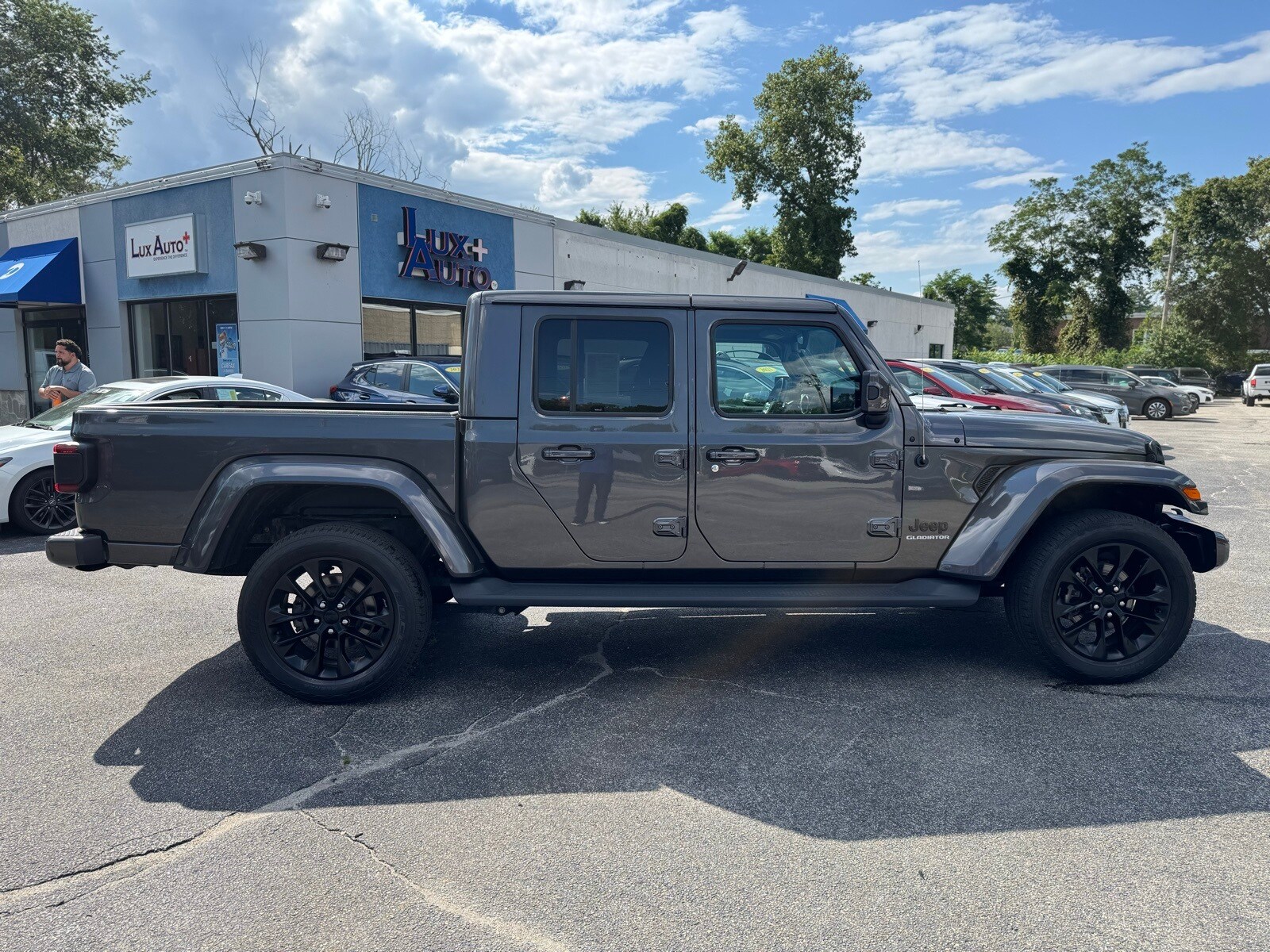 2021 Jeep Gladiator High Altitude photo 2
