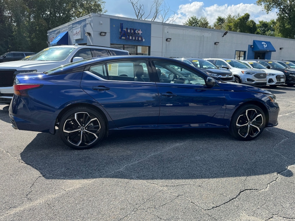 Used 2024 Nissan Altima 2.5 SR Sedan