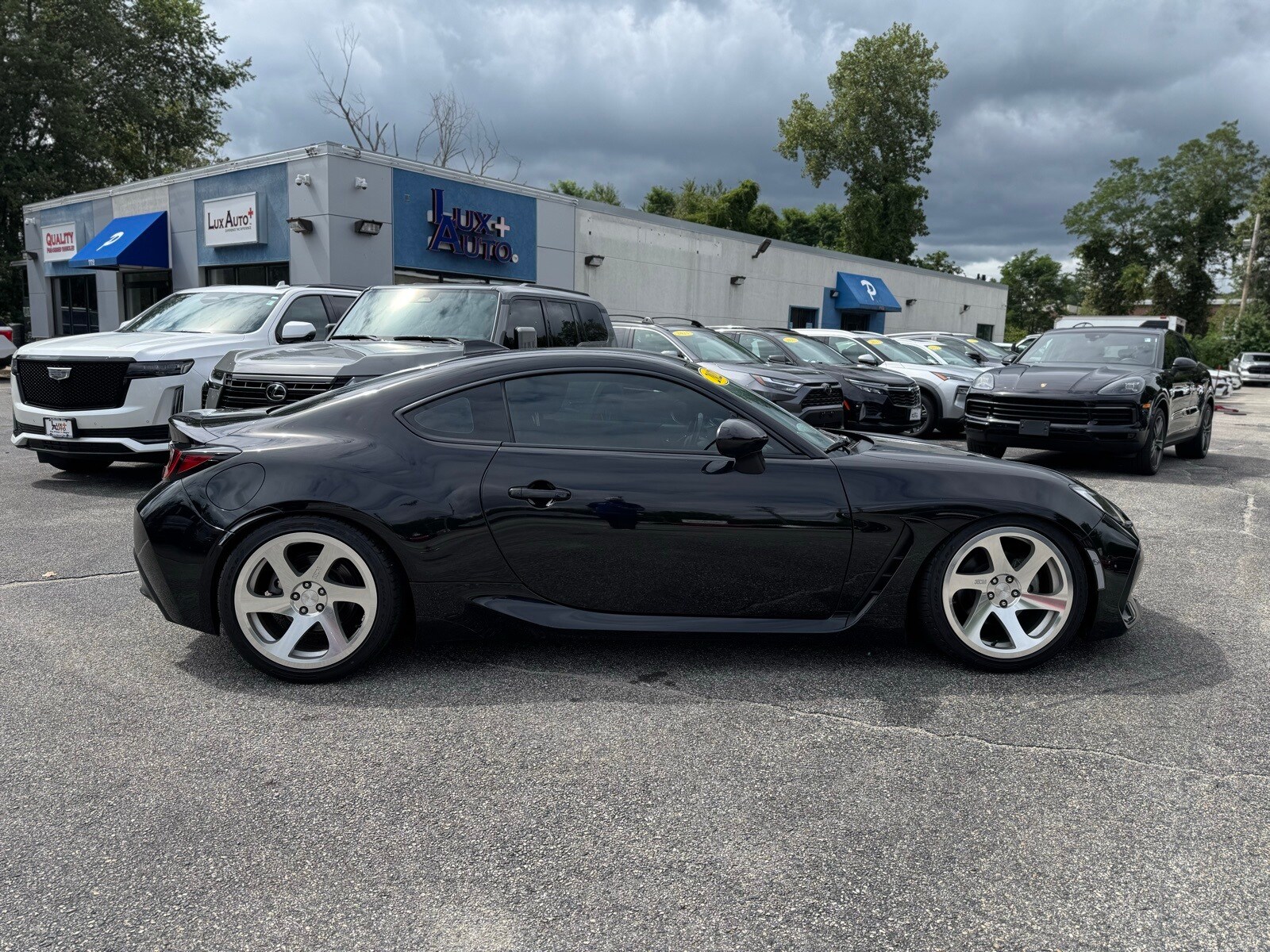 2022 Subaru BRZ Limited photo 2
