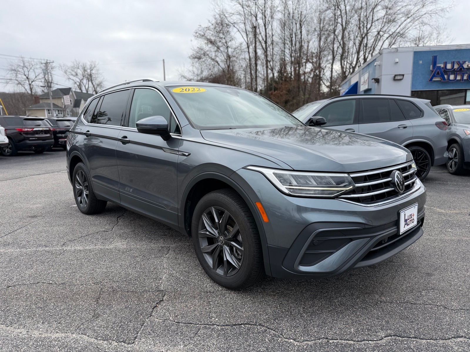 2022 Volkswagen Tiguan SE