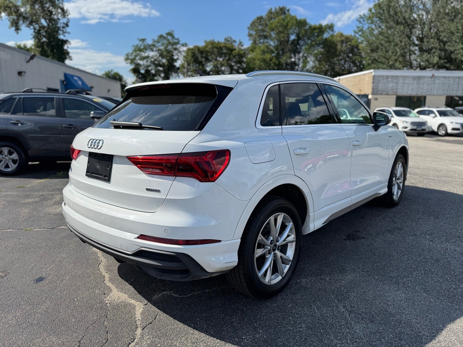 2023 Audi Q3 Premium S line photo 3
