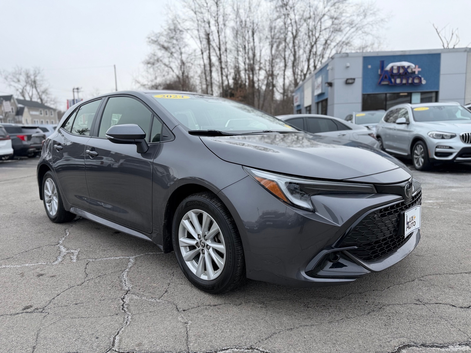 2024 Toyota Corolla Hatchback SE