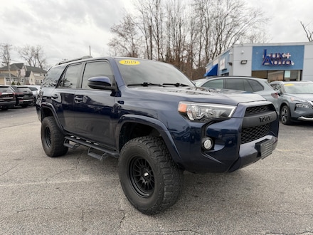 2019 Toyota 4Runner SR5 SUV