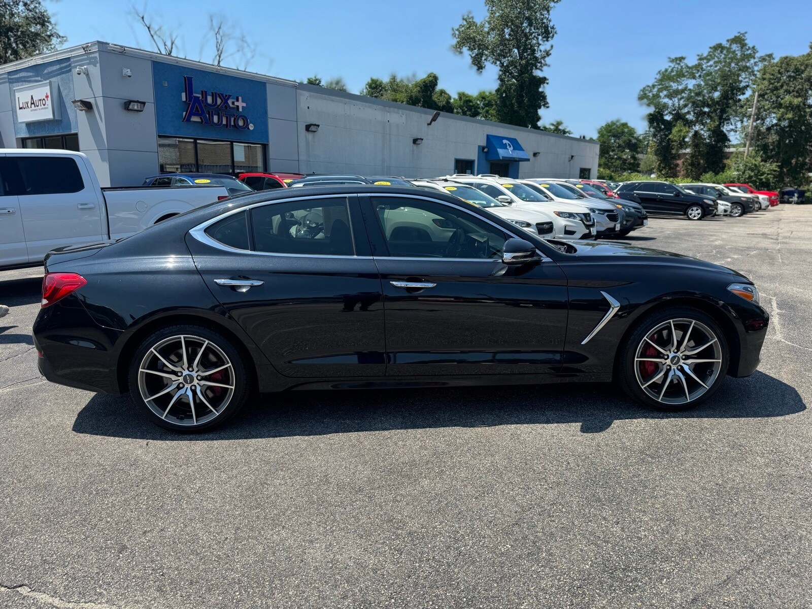 2020 Genesis G70 3.3T Elite photo 2