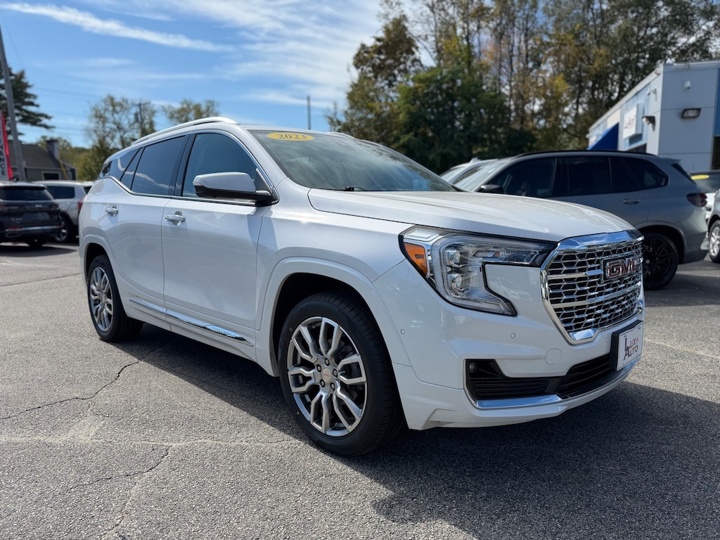 Used 2023 GMC Terrain Denali SUV