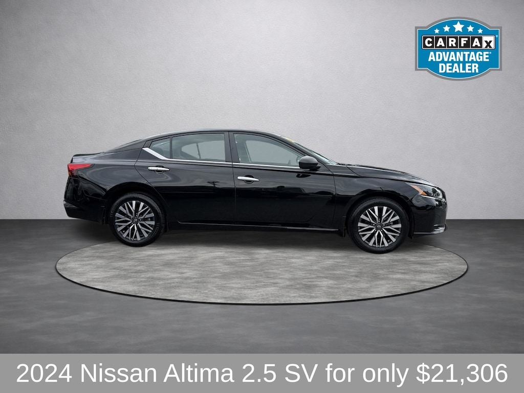 Used 2024 Nissan Altima 2.5 SV Sedan