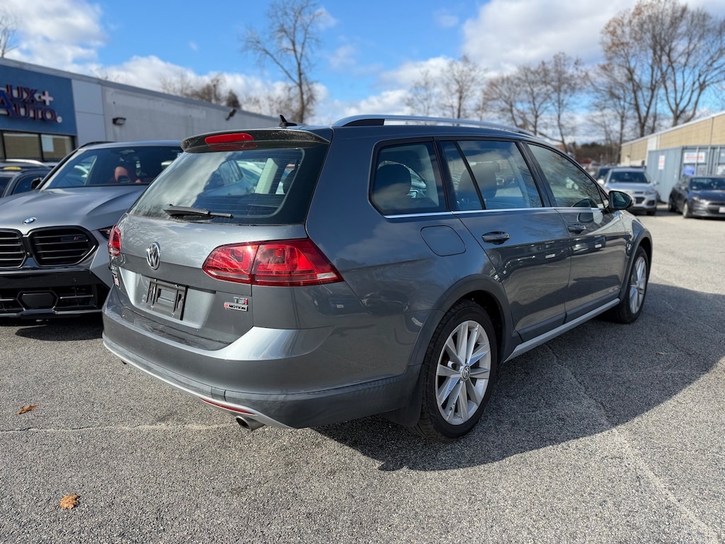 Used 2017 Volkswagen Golf Alltrack TSI S Wagon