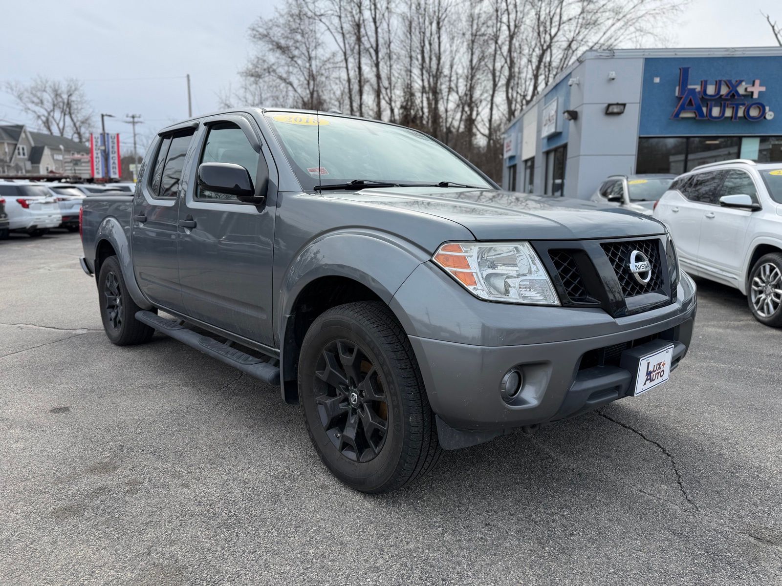 2018 Nissan Frontier SV V6 Crew Cab 4WD