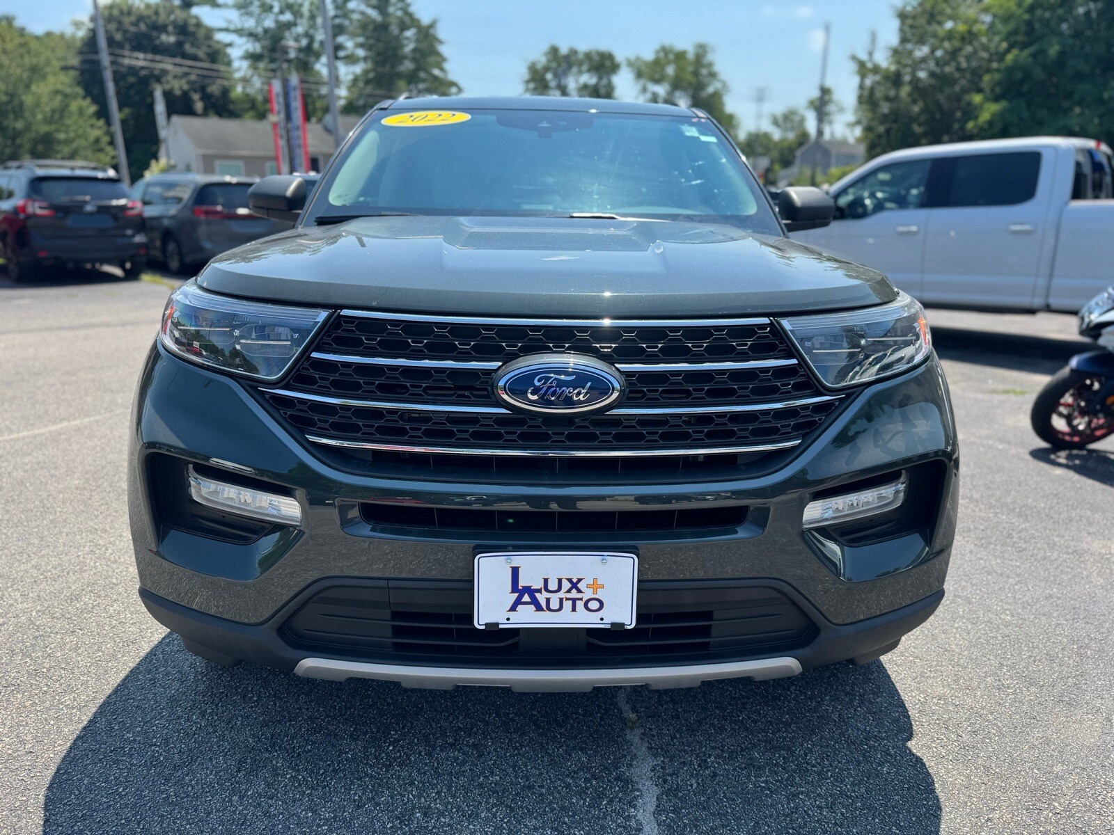 2022 Ford Explorer XLT photo 3