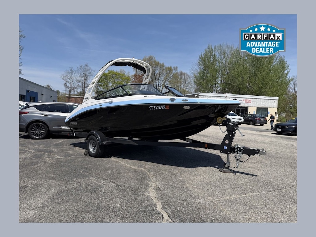Used 2025 Yamaha 195 S Boat