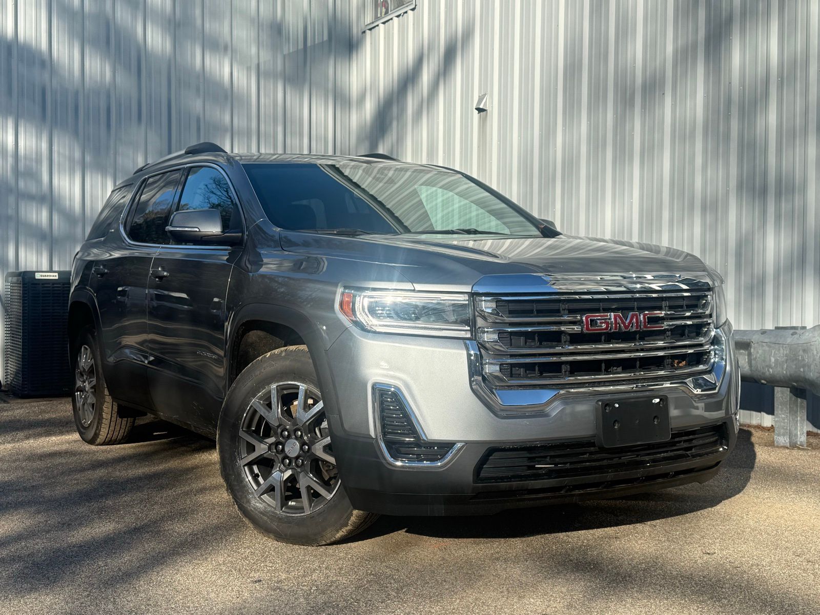 2023 GMC Acadia SLE AWD