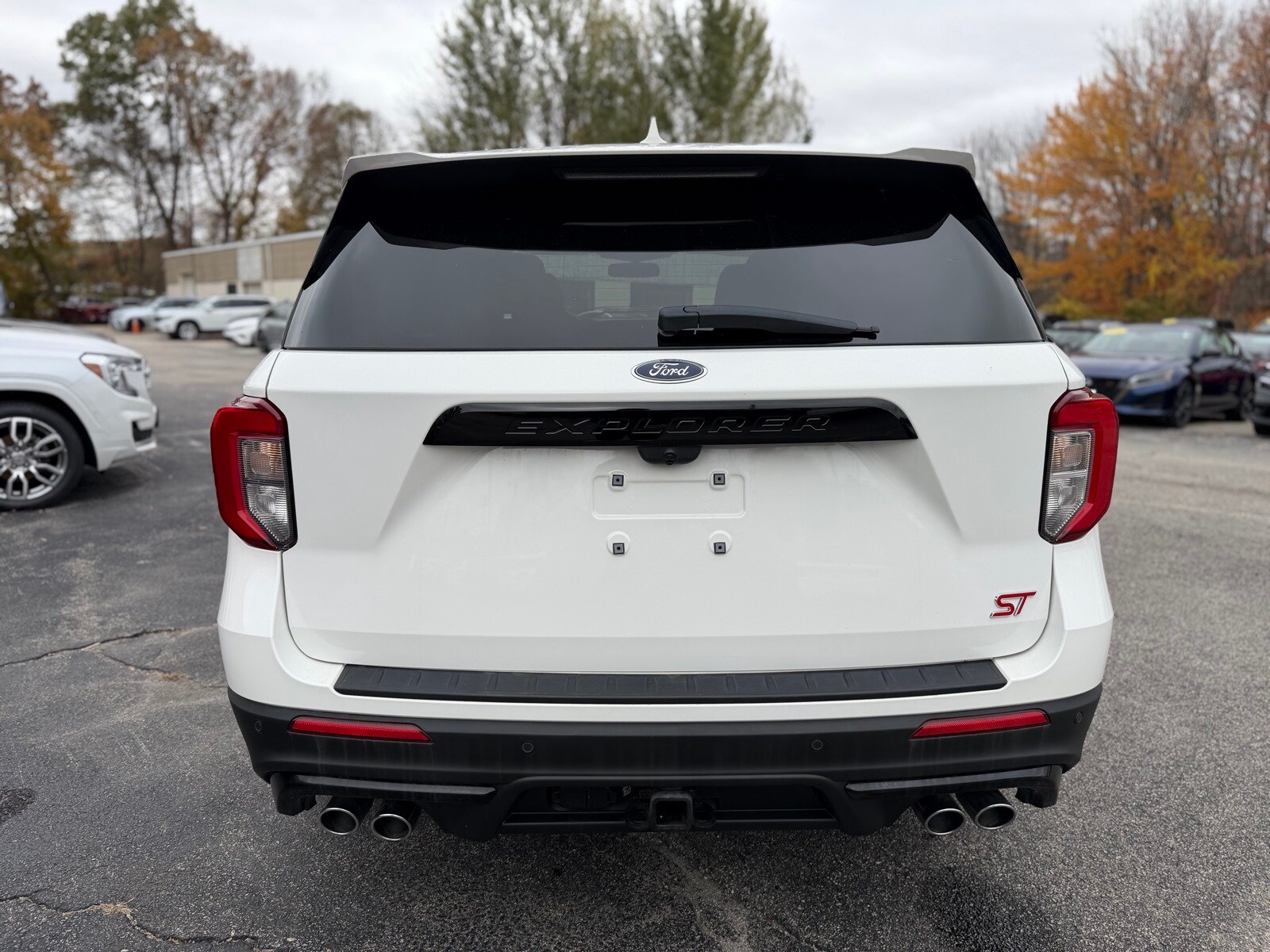 2021 Ford Explorer ST photo 4