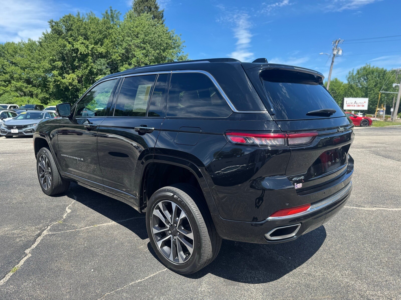 2022 Jeep Grand Cherokee Overland photo 4