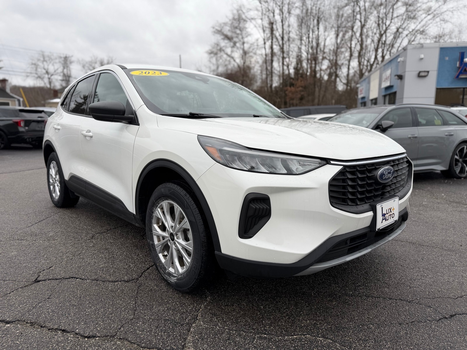 2023 Ford Escape Base's photo