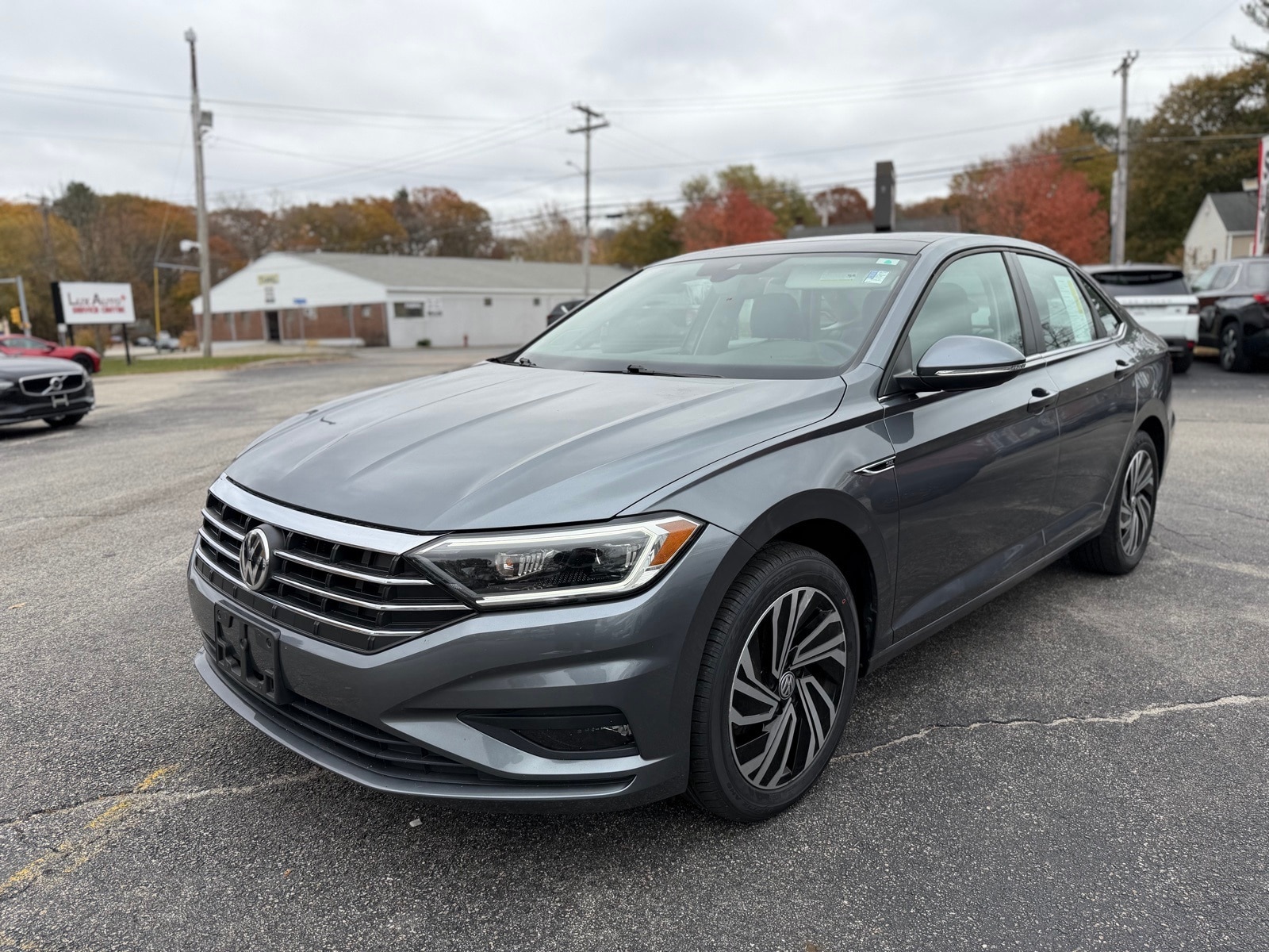 2021 Volkswagen Jetta SEL Premium photo 4