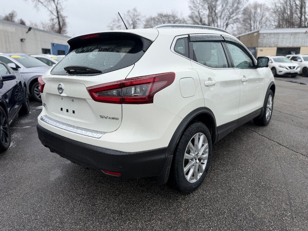 Used 2022 Nissan Rogue Sport SV SUV