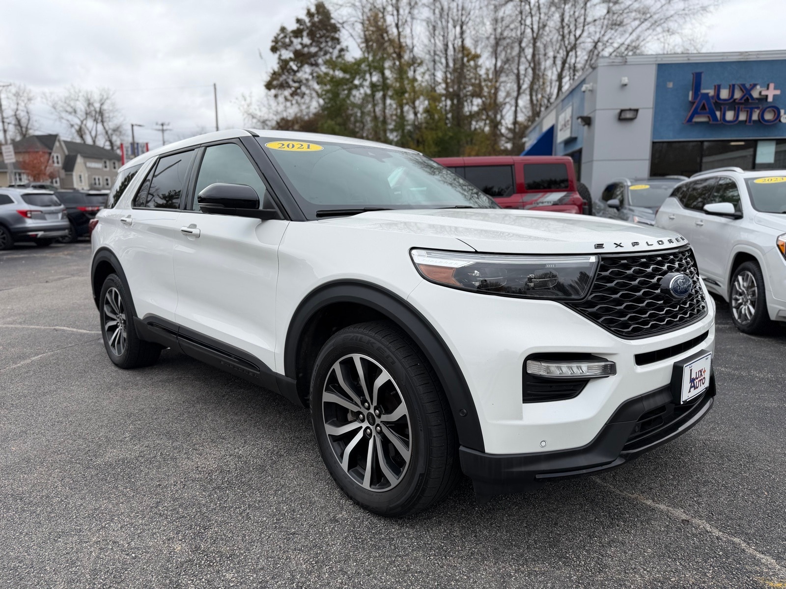 2021 Ford Explorer ST's photo