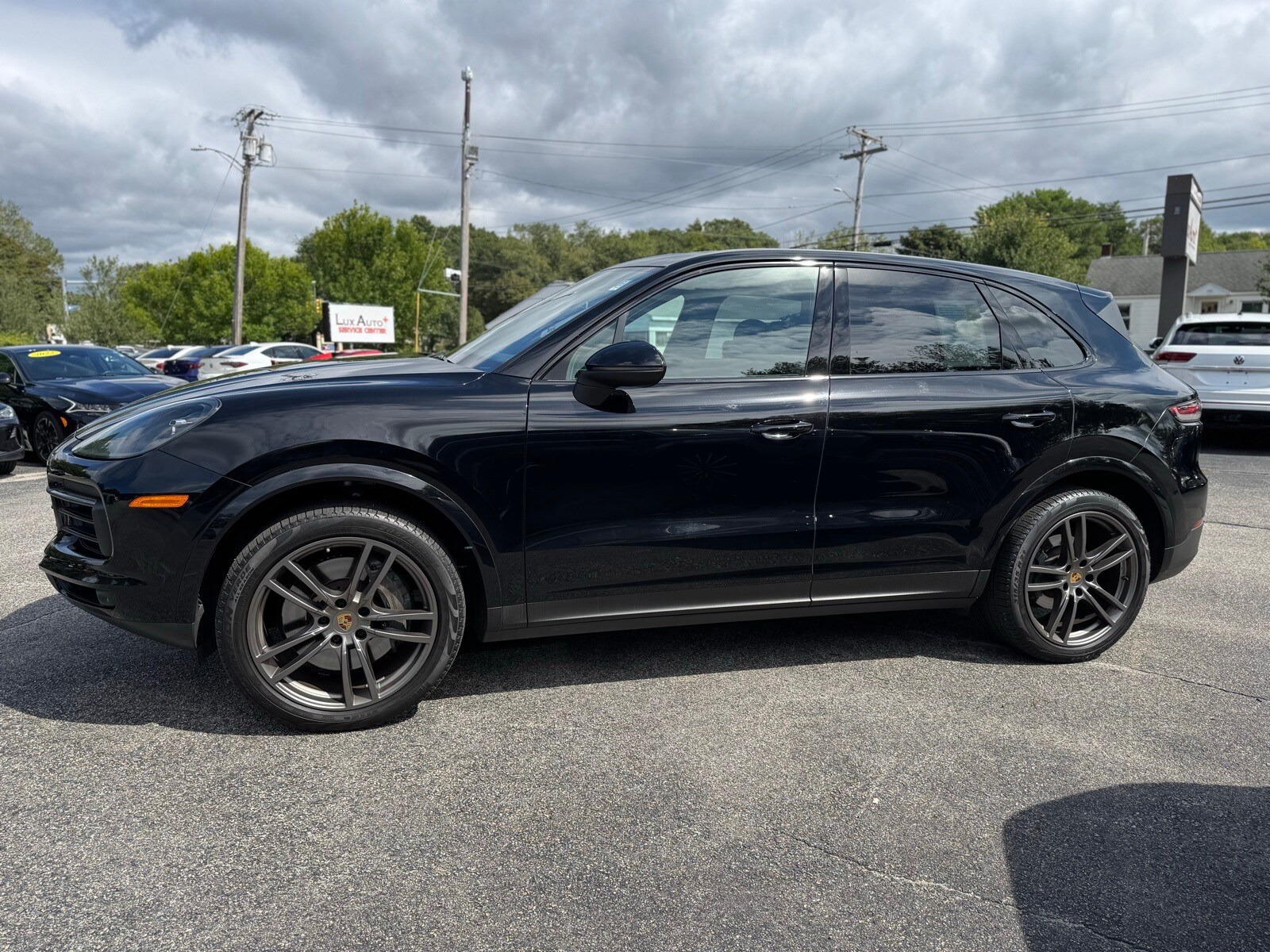 2019 Porsche Cayenne S photo 3