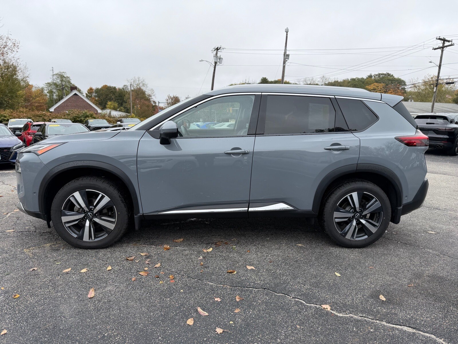 2023 Nissan Rogue Platinum photo 4