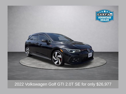 2022 Volkswagen Golf GTI 2.0T SE Hatchback