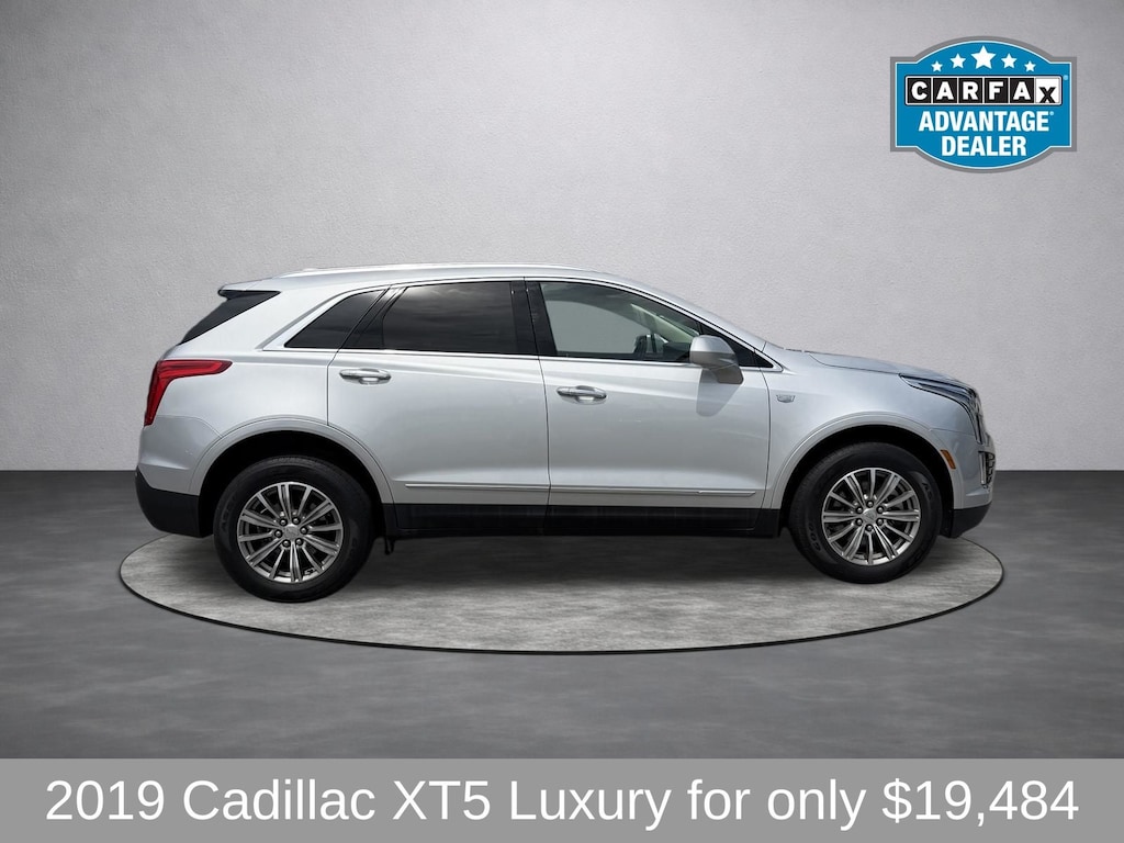 Used 2019 Cadillac XT5 Luxury SUV