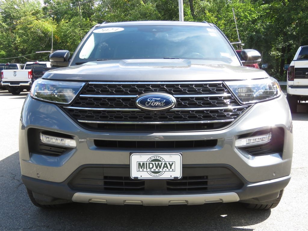 Used 2024 Ford Explorer XLT SUV