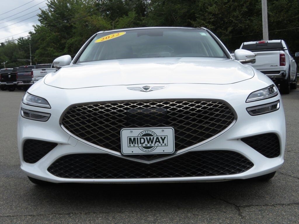 2022 Genesis G70 2.0T photo 2