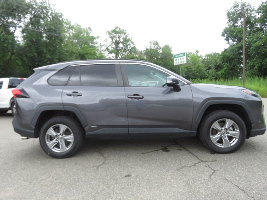 Used 2022 Toyota RAV4 Hybrid XLE SUV