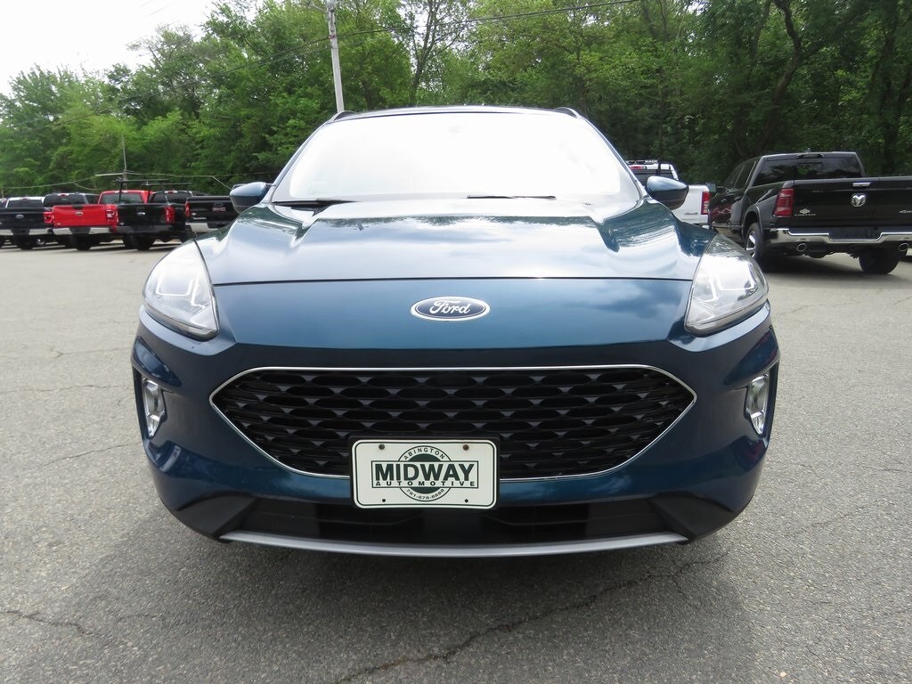 2020 Ford Escape SEL photo 2