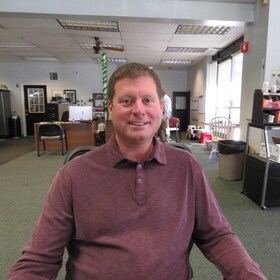 Staff member Mike Deveney from cff41c63d432