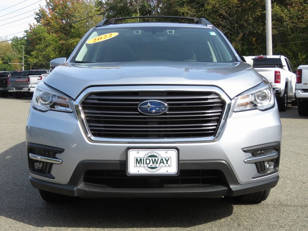 2022 Subaru Ascent Limited photo 2