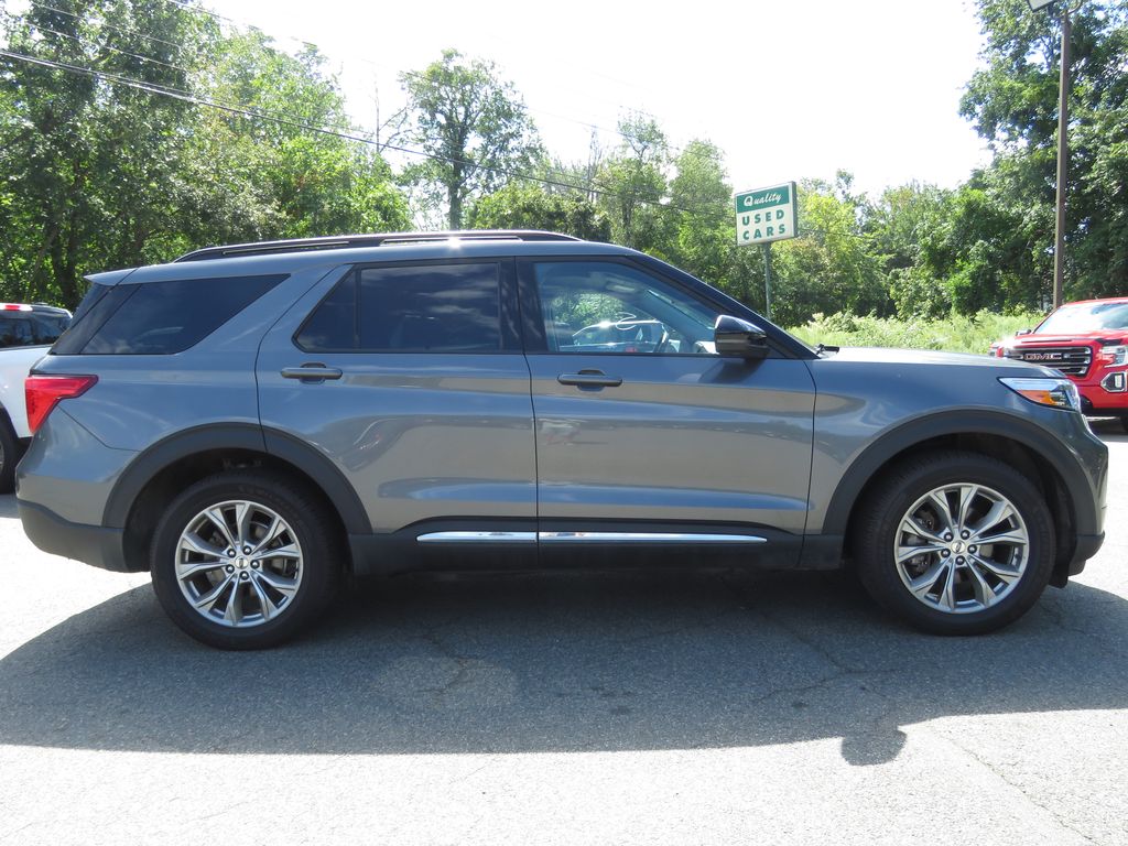 Used 2024 Ford Explorer XLT SUV