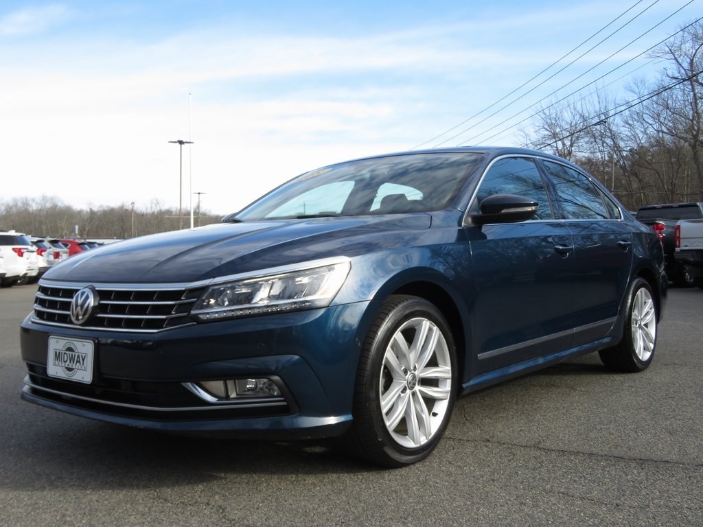 2018 Volkswagen Passat SEL Premium