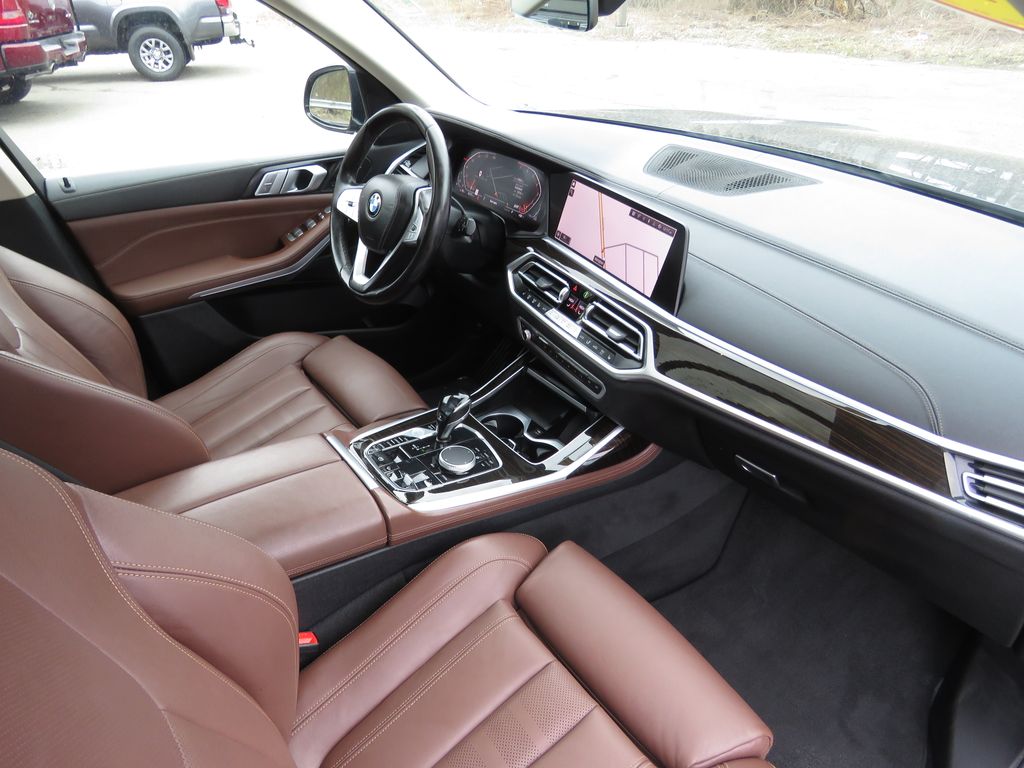 2019 BMW X7 40i - Photo 14