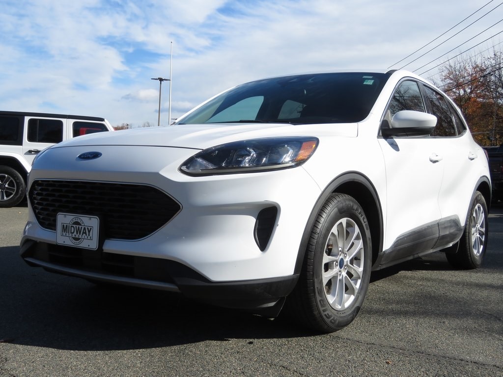 2020 Ford Escape SE