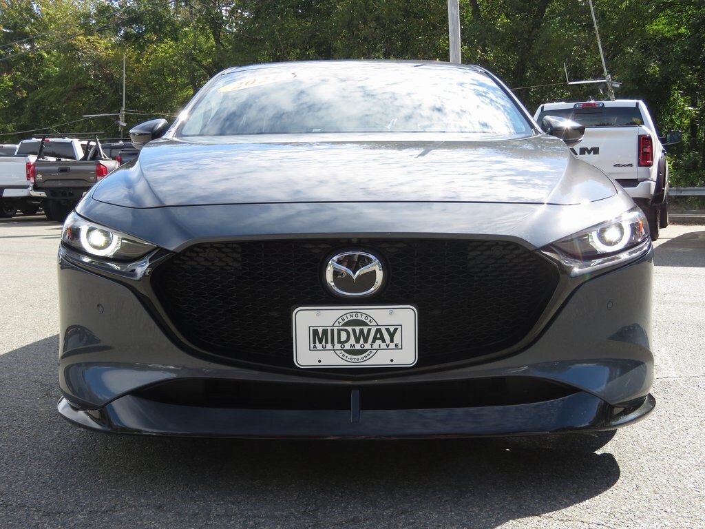 2021 Mazda Mazda3 Premium Plus photo 2
