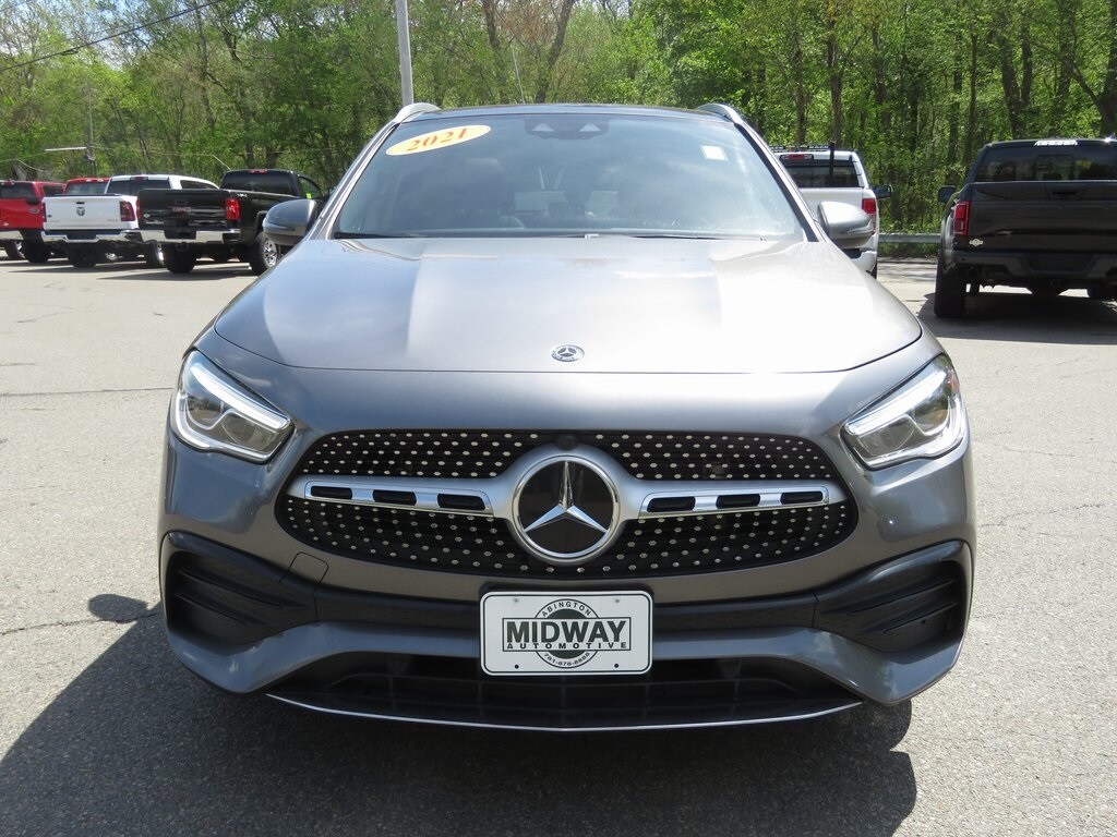2021 Mercedes Benz GLA 250 4MATIC photo 2
