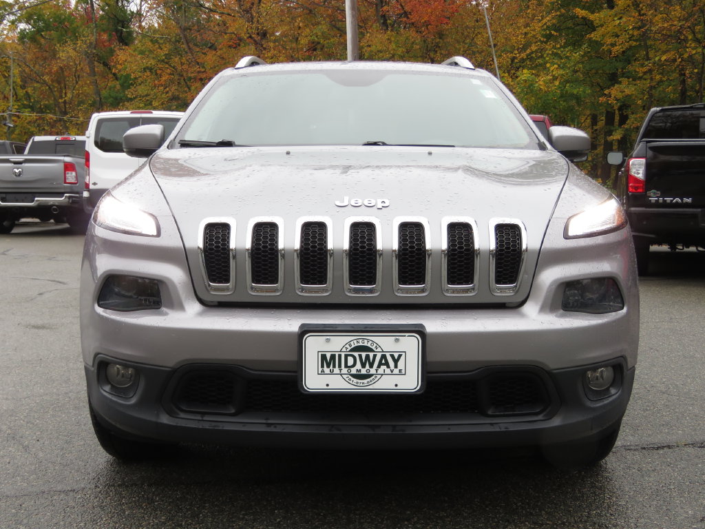 Used 2016 Jeep Cherokee Latitude 4x4 SUV