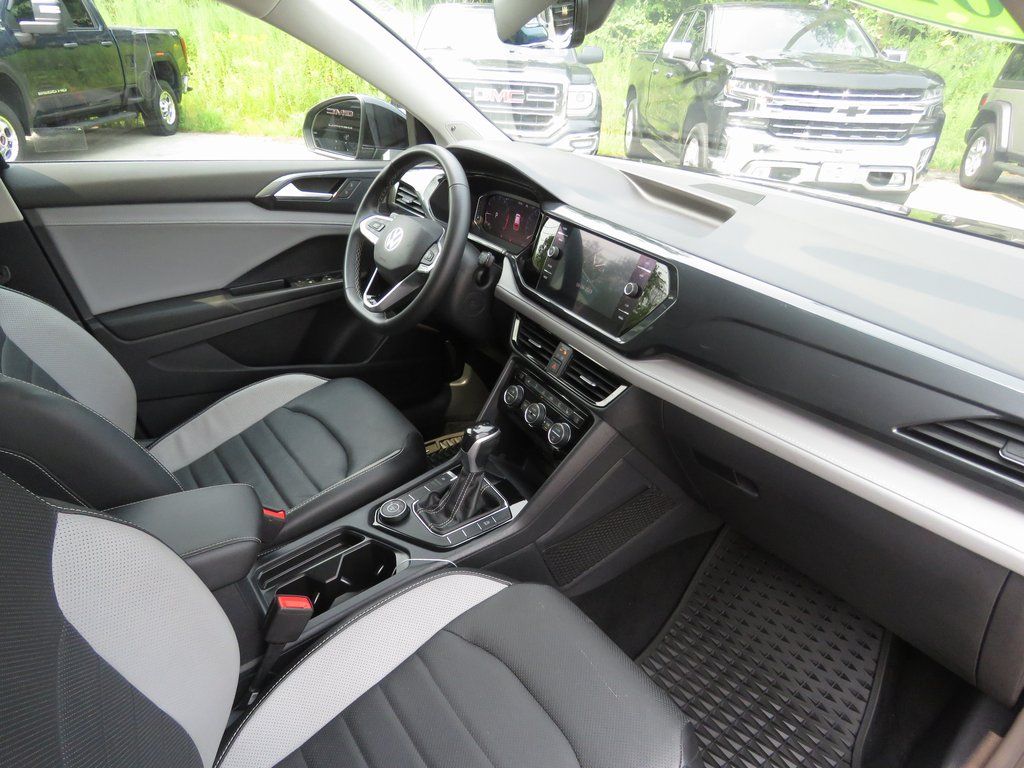 2022 Volkswagen Taos SEL - Photo 13