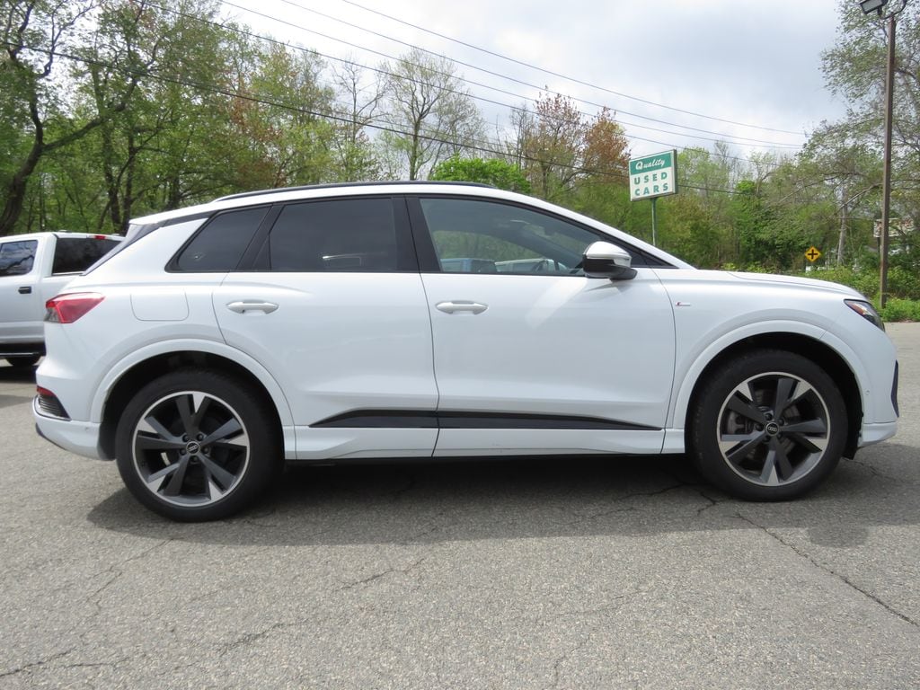 Used 2024 Audi Q4 e-tron 50 Premium SUV