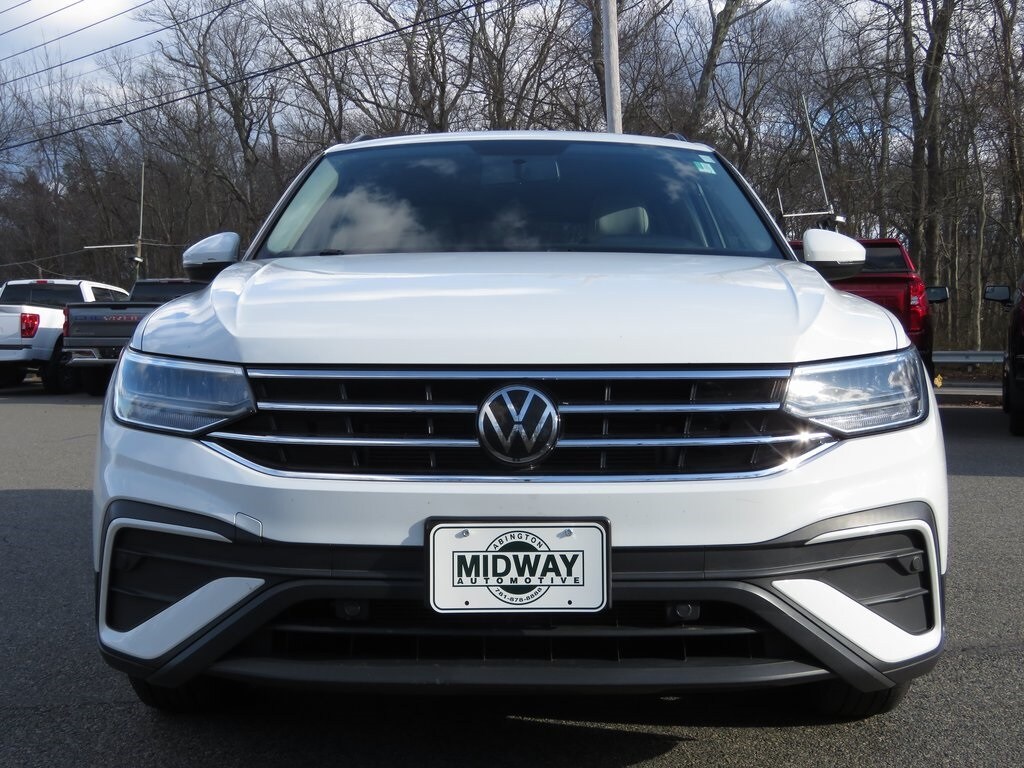 2022 Volkswagen Tiguan S photo 2