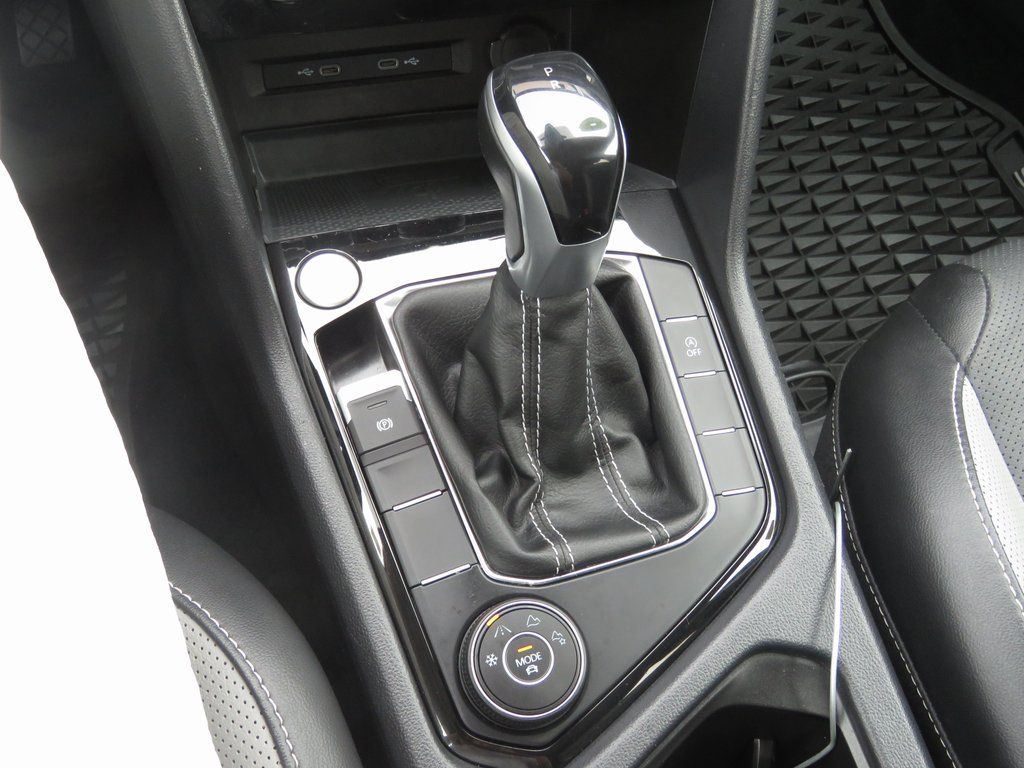 2022 Volkswagen Taos SEL - Photo 26