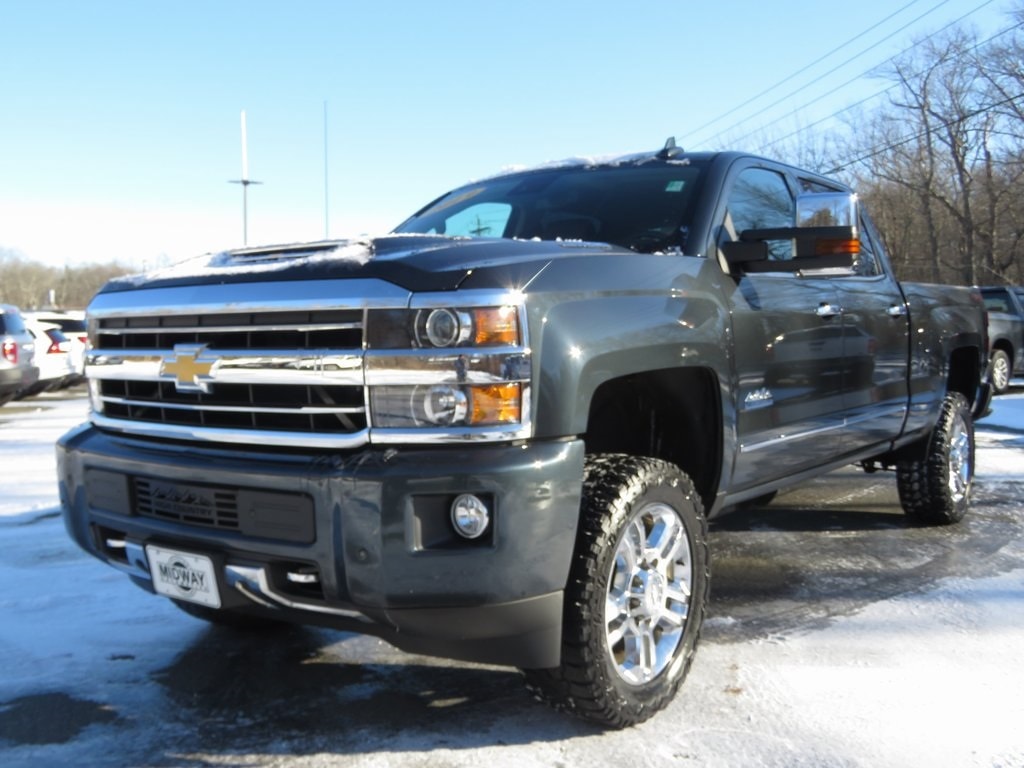 2019 Chevrolet Silverado 2500HD High Country's photo