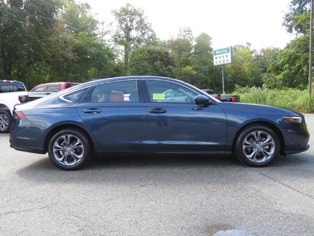 Used 2024 Honda Accord EX Sedan