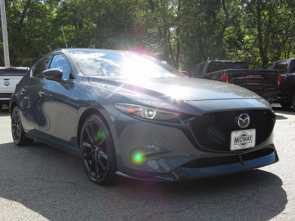 2021 Mazda Mazda3 Premium Plus photo 3