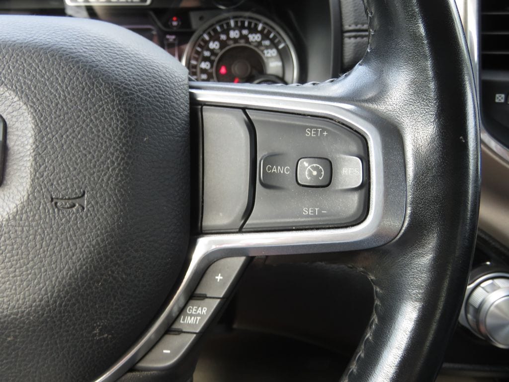 2022 RAM Ram 1500 Pickup Laramie - Photo 22